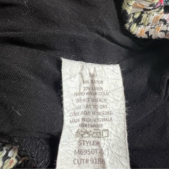 Emory Park red white black floral tie crop top short sleeve - Picture 4 of 4